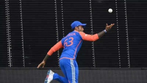 ICC Revamps Cricket Rules: Stop Clock for Tests, Boundary Catch Clarification, and More