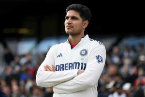 Shubman Gill's Captaincy Under Fire: Aussie Legend Haddin Calls for 
