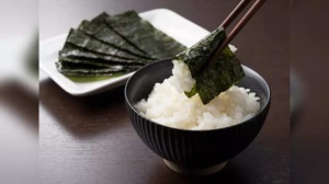 Korean Beauty Secrets: 5 Foods for a Naturally Youthful Complexion