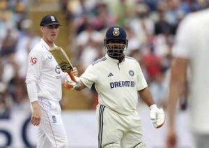 Rishabh Pant's Composed Reply Deflates Harry Brook's Sledge in Edgbaston Test: Watch the Banter