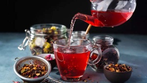 Ancient Brews for Period Relief: 5 Teas to Soothe Menstrual Cramps Naturally