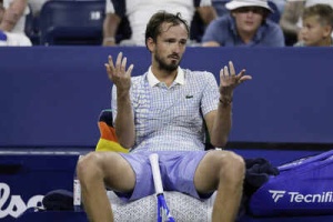 US Open 2025: Medvedev Suffers Shock Exit; Sabalenka, Djokovic Advance as Southeast Asian Stars Shine