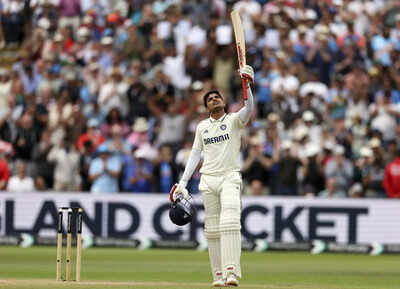 Shubman Gill celebrates century, India vs England Test