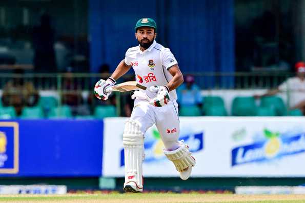 Shadman Islam's solid innings on a rain-affected day