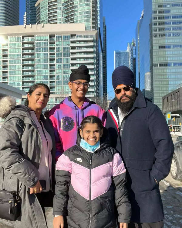Harvansh family